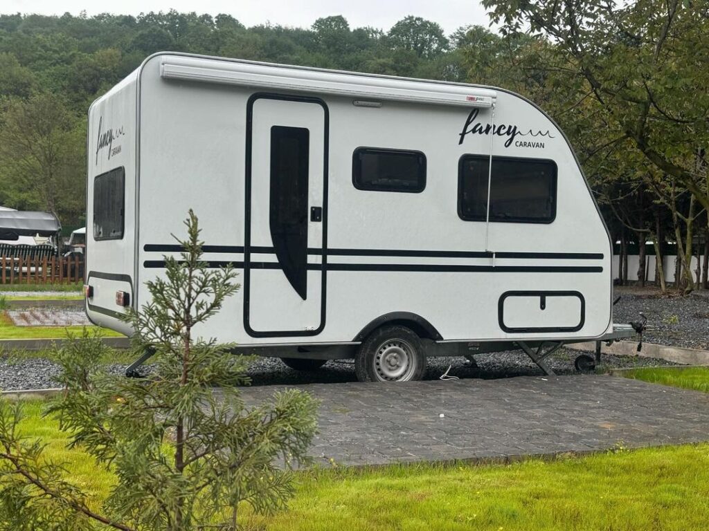 Fancy Caravan Karavan